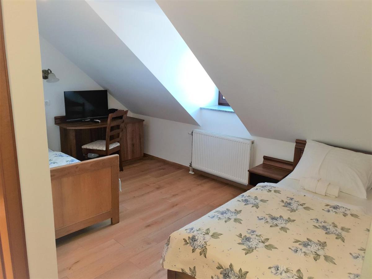 Guesthouse Bistra Vrhnika Luaran gambar