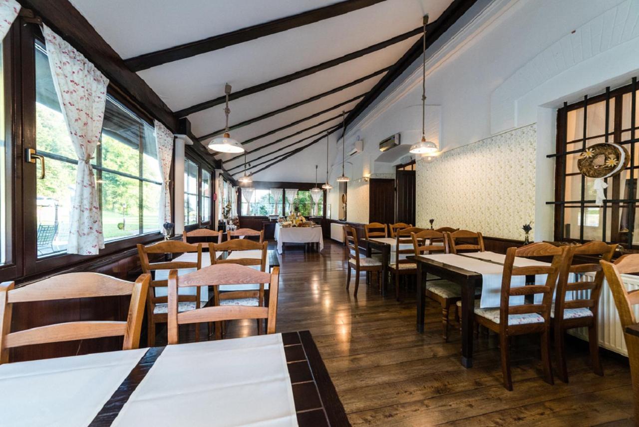 Guesthouse Bistra Vrhnika Luaran gambar